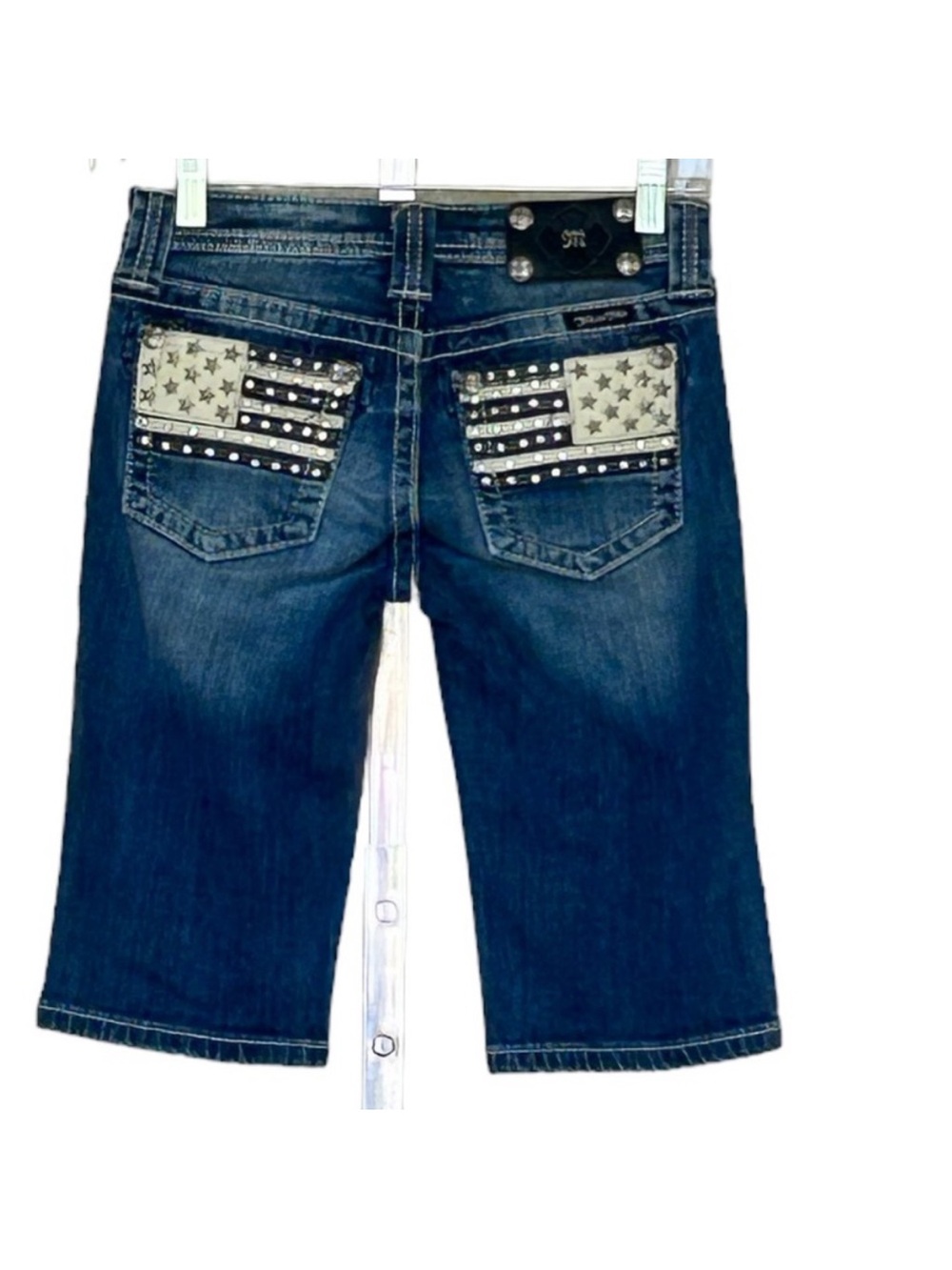 Miss Me Denim Bermuda Zip Up Jean
Shorts Size 14